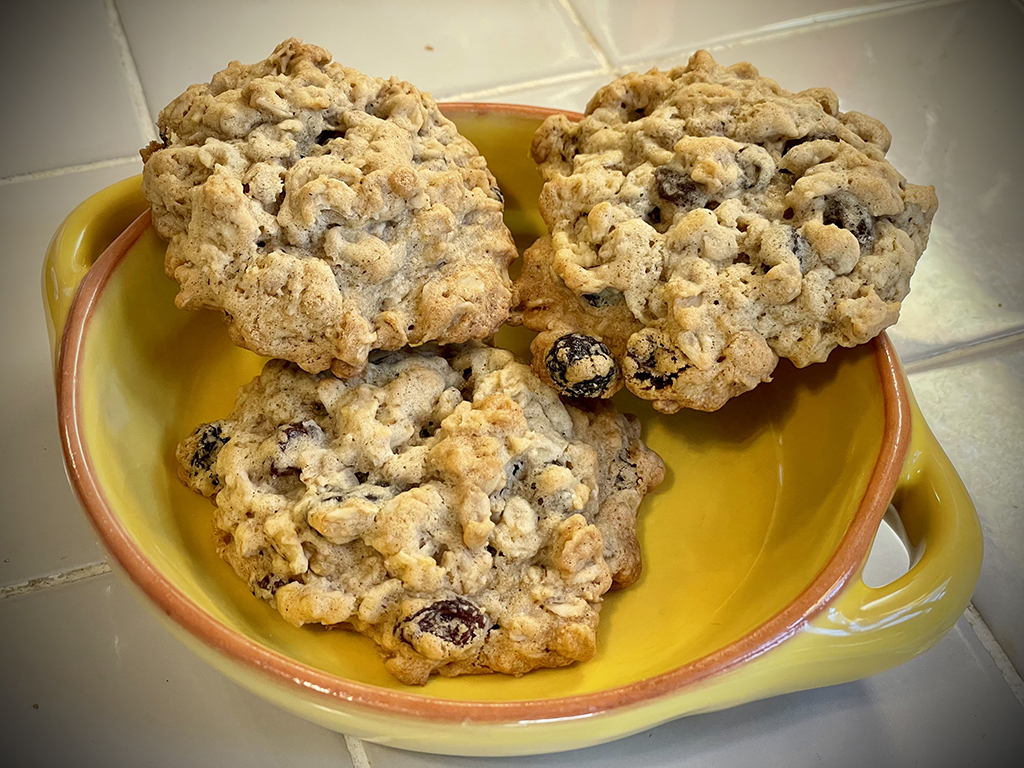 Oatmeal Raisin Cookies